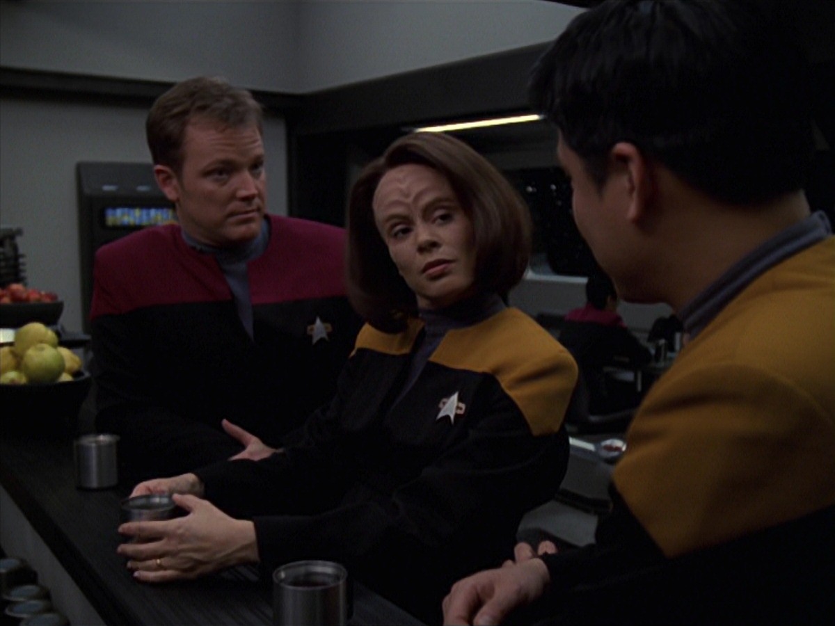 extant_StarTrek_VOY_7x20-AuthorAuthor_0974.jpg