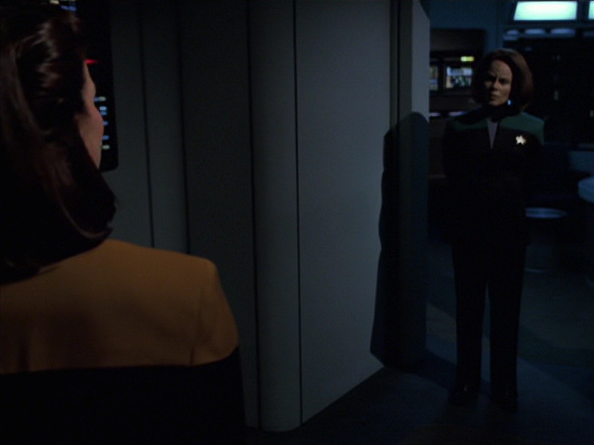extant_StarTrek_VOY_7x20-AuthorAuthor_0983.jpg