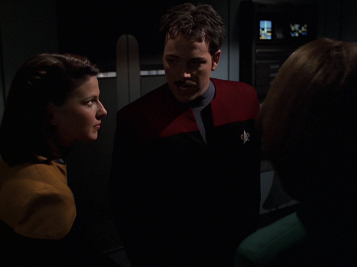 extant_StarTrek_VOY_7x20-AuthorAuthor_1001.jpg