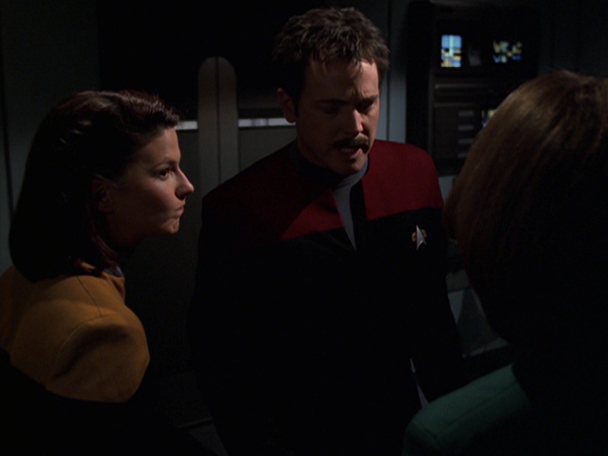 extant_StarTrek_VOY_7x20-AuthorAuthor_1004.jpg