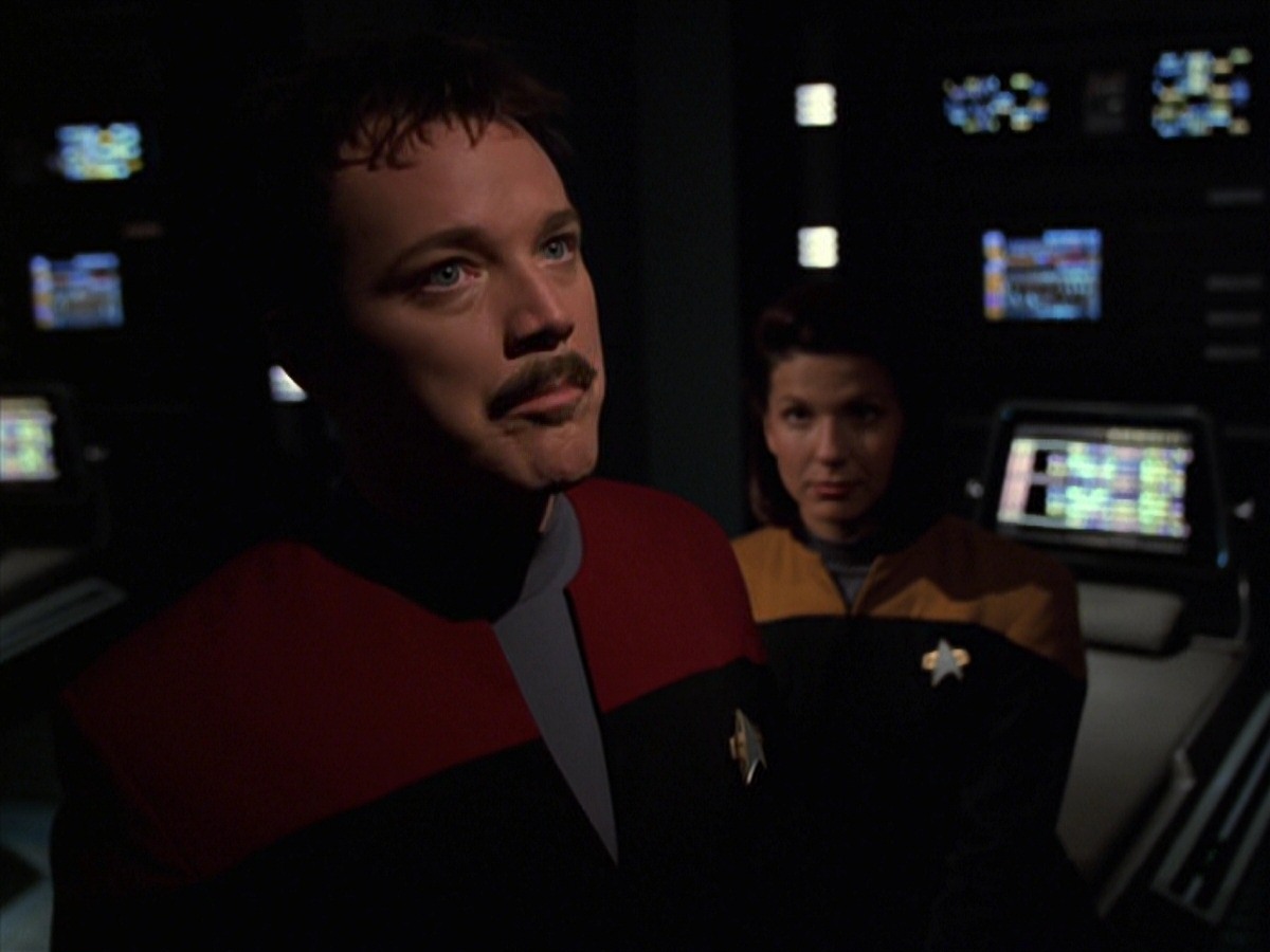 extant_StarTrek_VOY_7x20-AuthorAuthor_1020.jpg