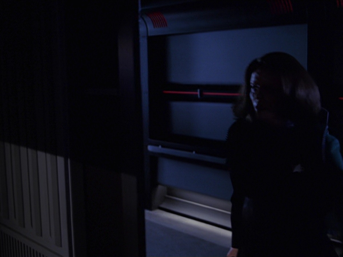 extant_StarTrek_VOY_7x20-AuthorAuthor_1059.jpg