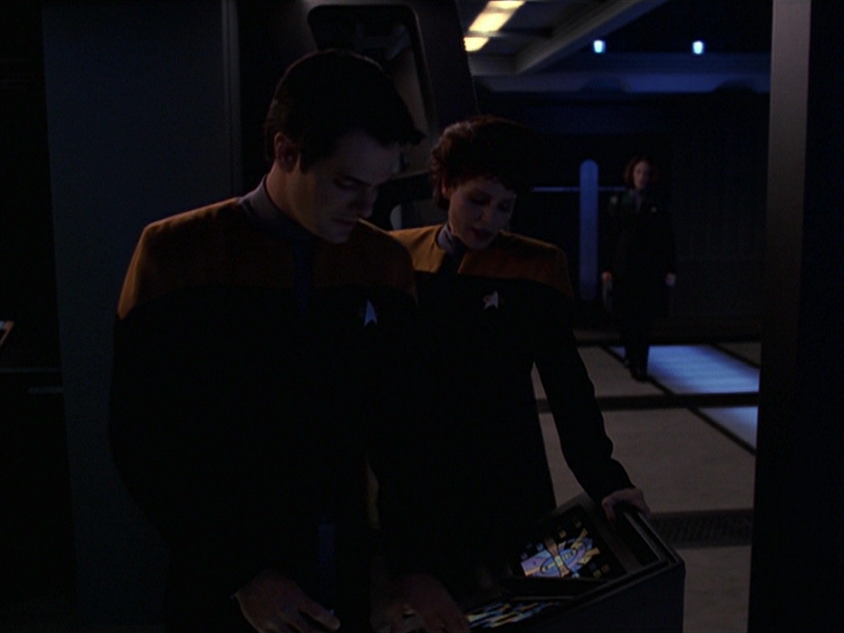 extant_StarTrek_VOY_7x20-AuthorAuthor_1072.jpg