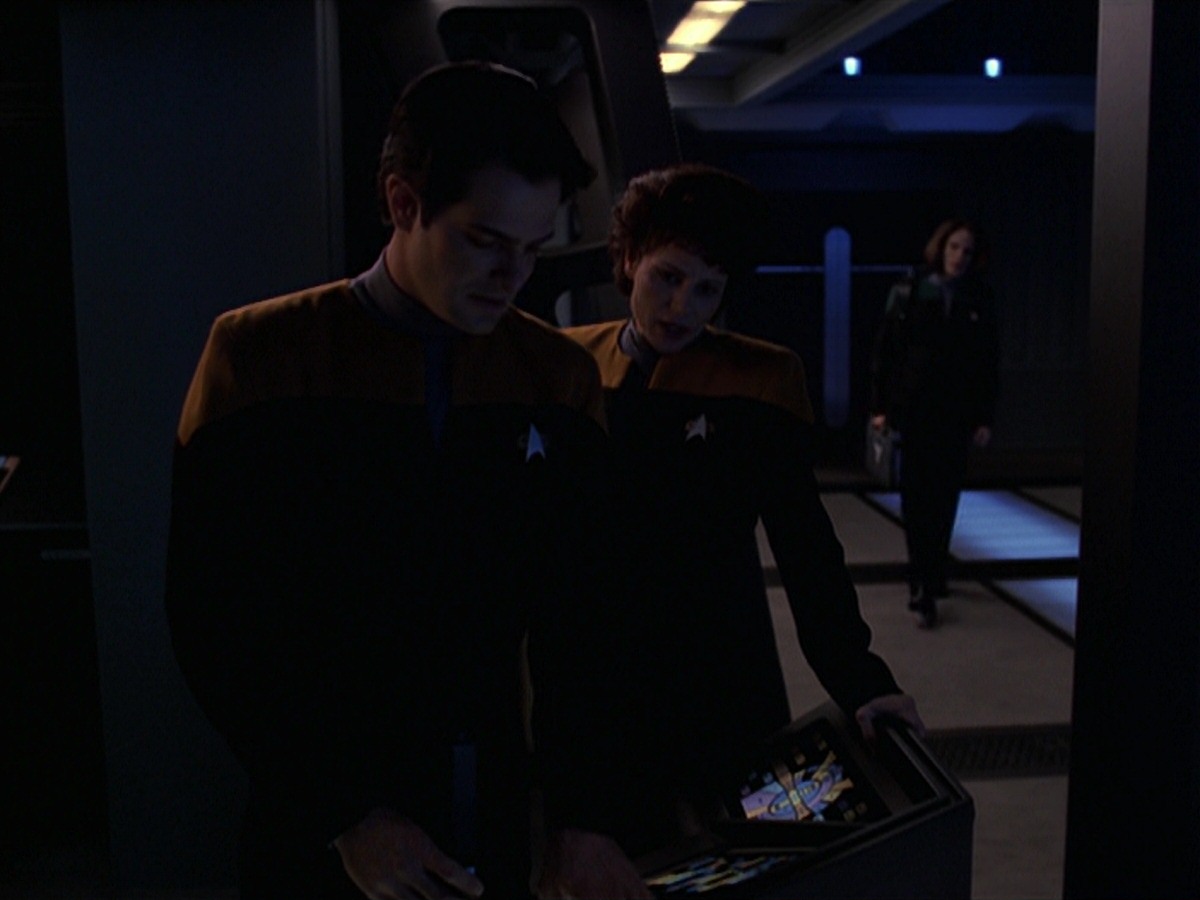 extant_StarTrek_VOY_7x20-AuthorAuthor_1075.jpg