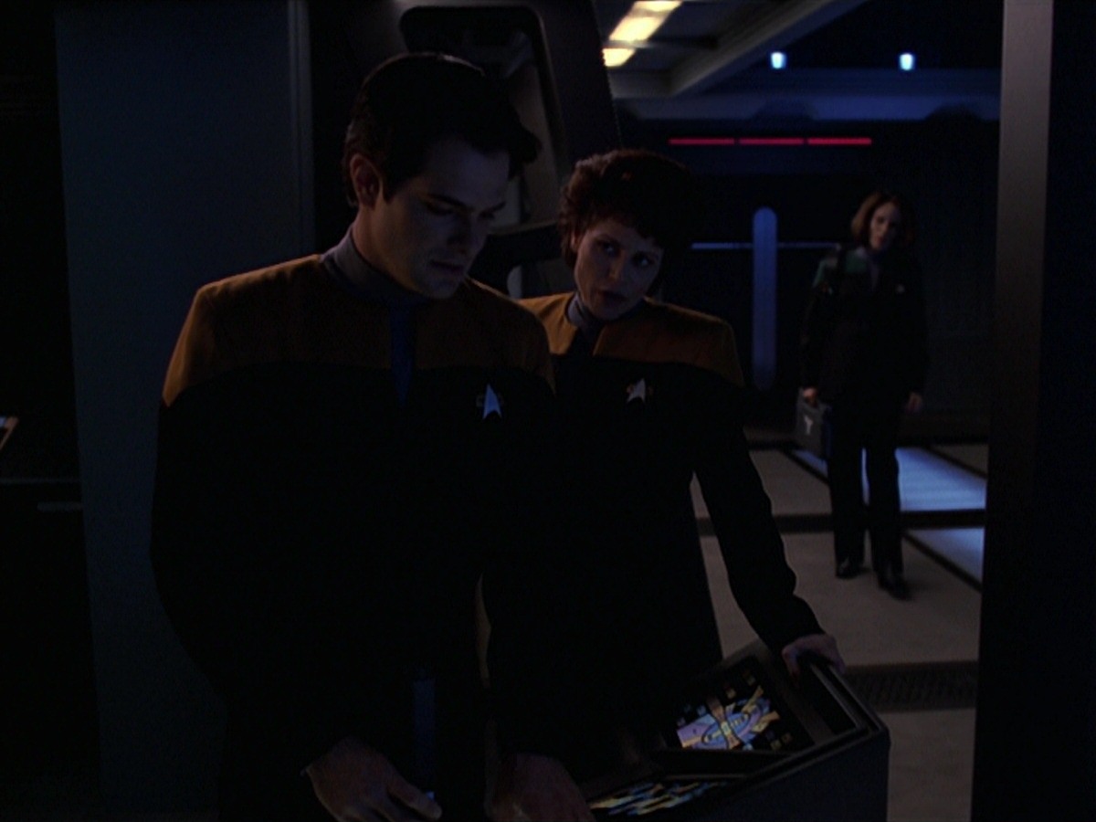 extant_StarTrek_VOY_7x20-AuthorAuthor_1076.jpg