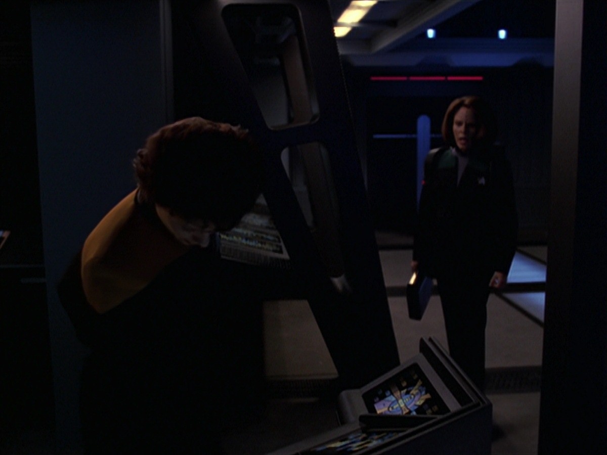extant_StarTrek_VOY_7x20-AuthorAuthor_1083.jpg