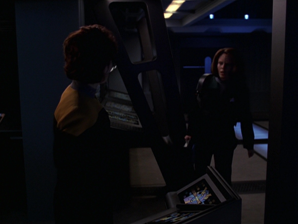 extant_StarTrek_VOY_7x20-AuthorAuthor_1085.jpg