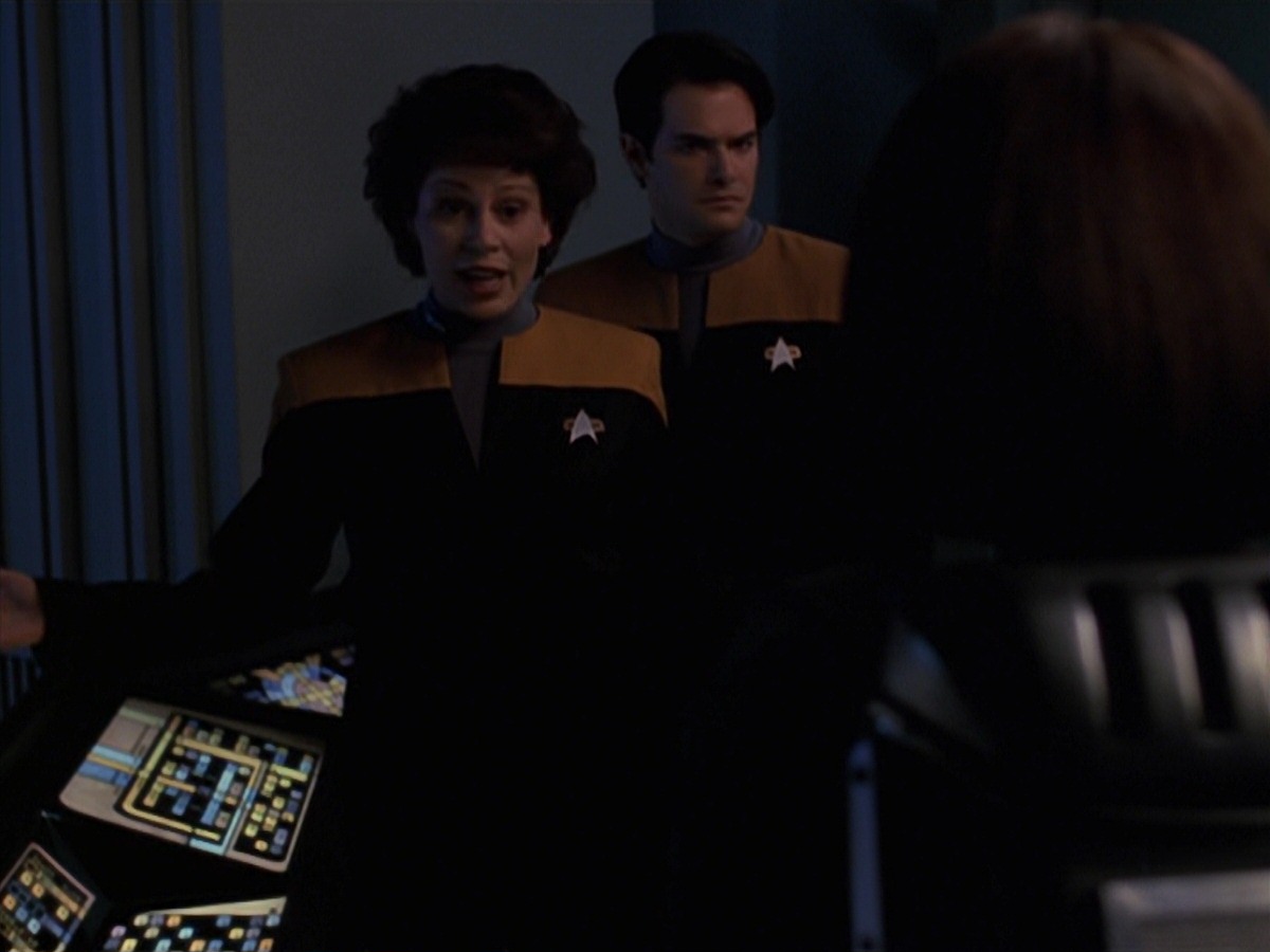 extant_StarTrek_VOY_7x20-AuthorAuthor_1104.jpg