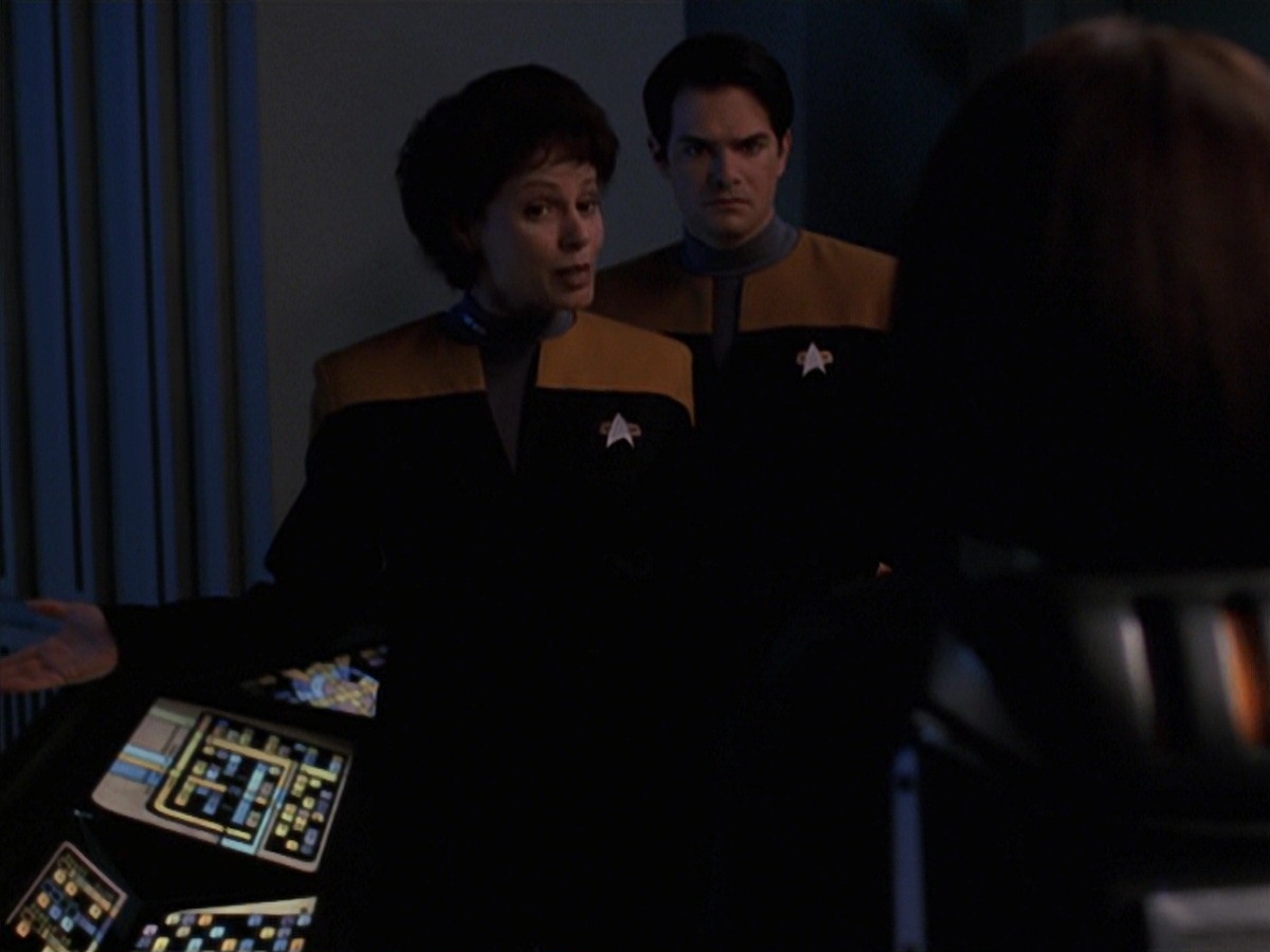 extant_StarTrek_VOY_7x20-AuthorAuthor_1106.jpg
