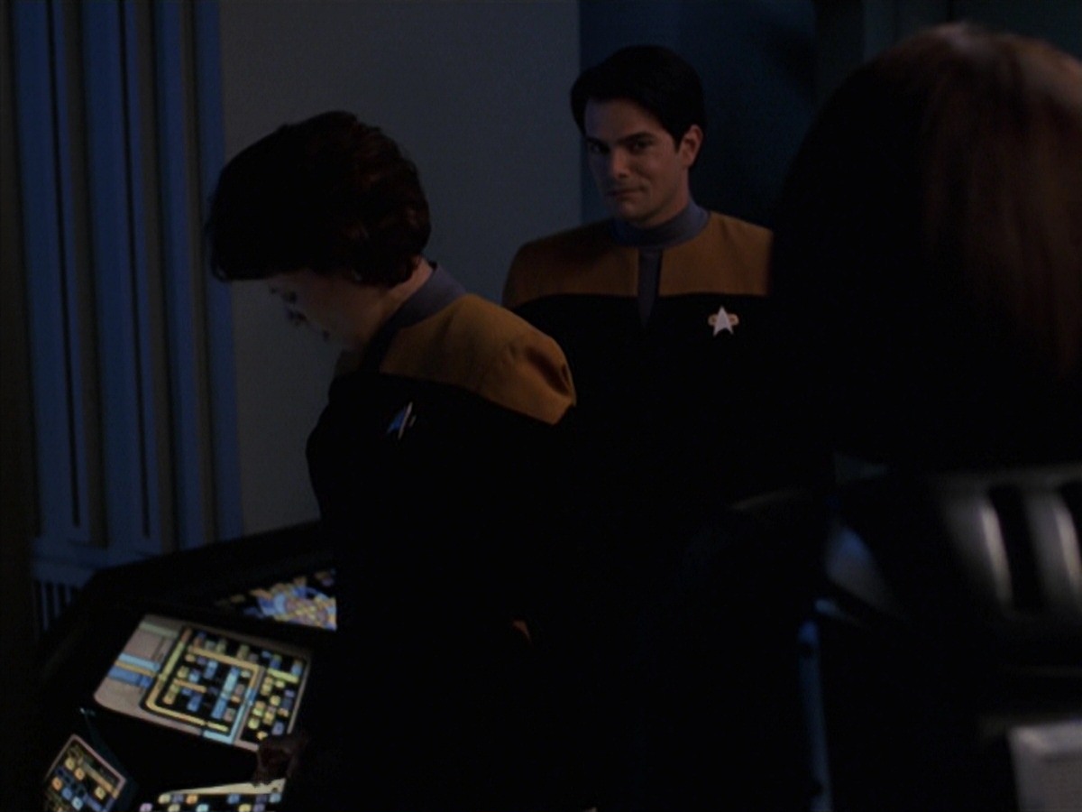 extant_StarTrek_VOY_7x20-AuthorAuthor_1128.jpg