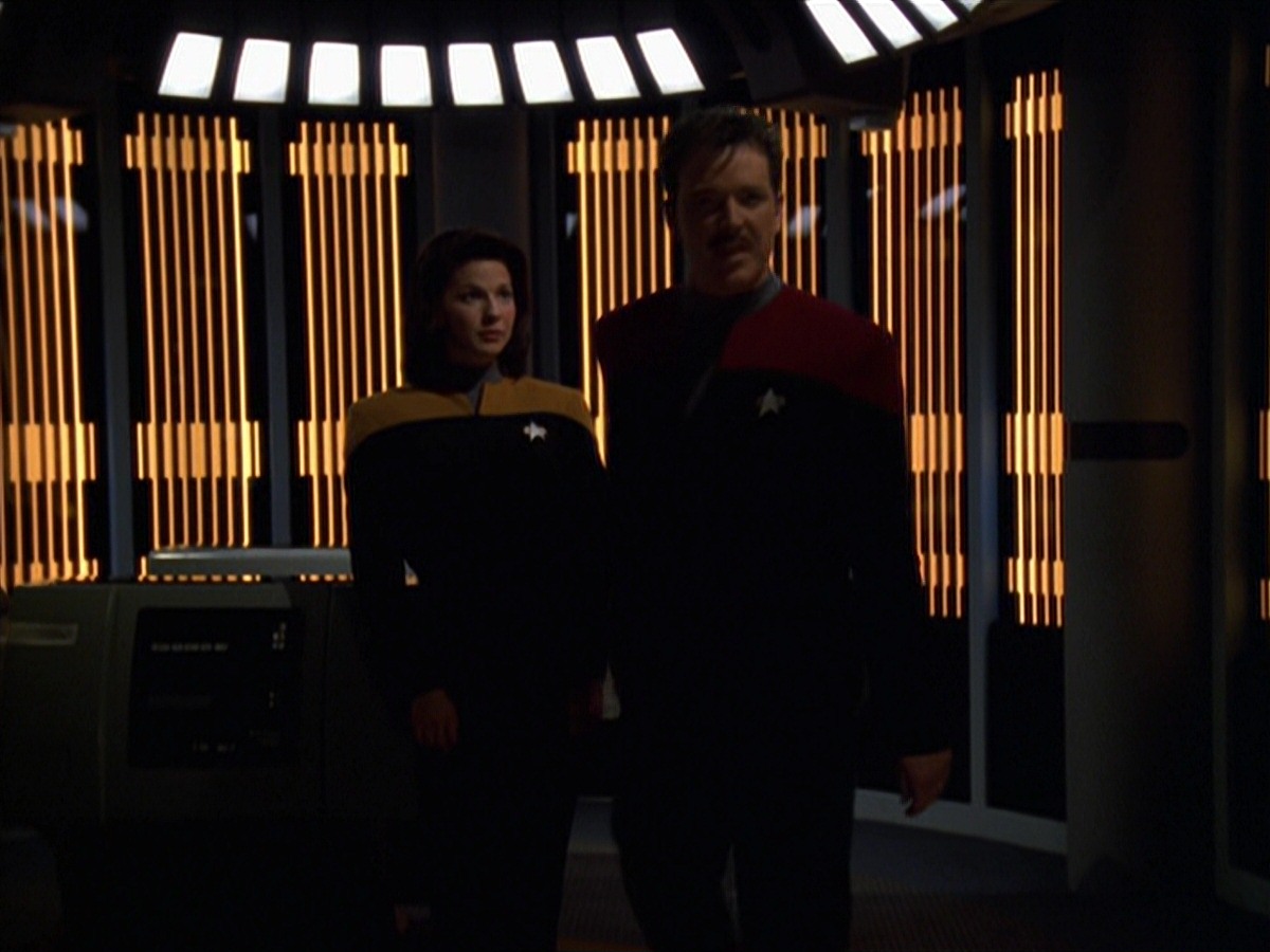extant_StarTrek_VOY_7x20-AuthorAuthor_1177.jpg