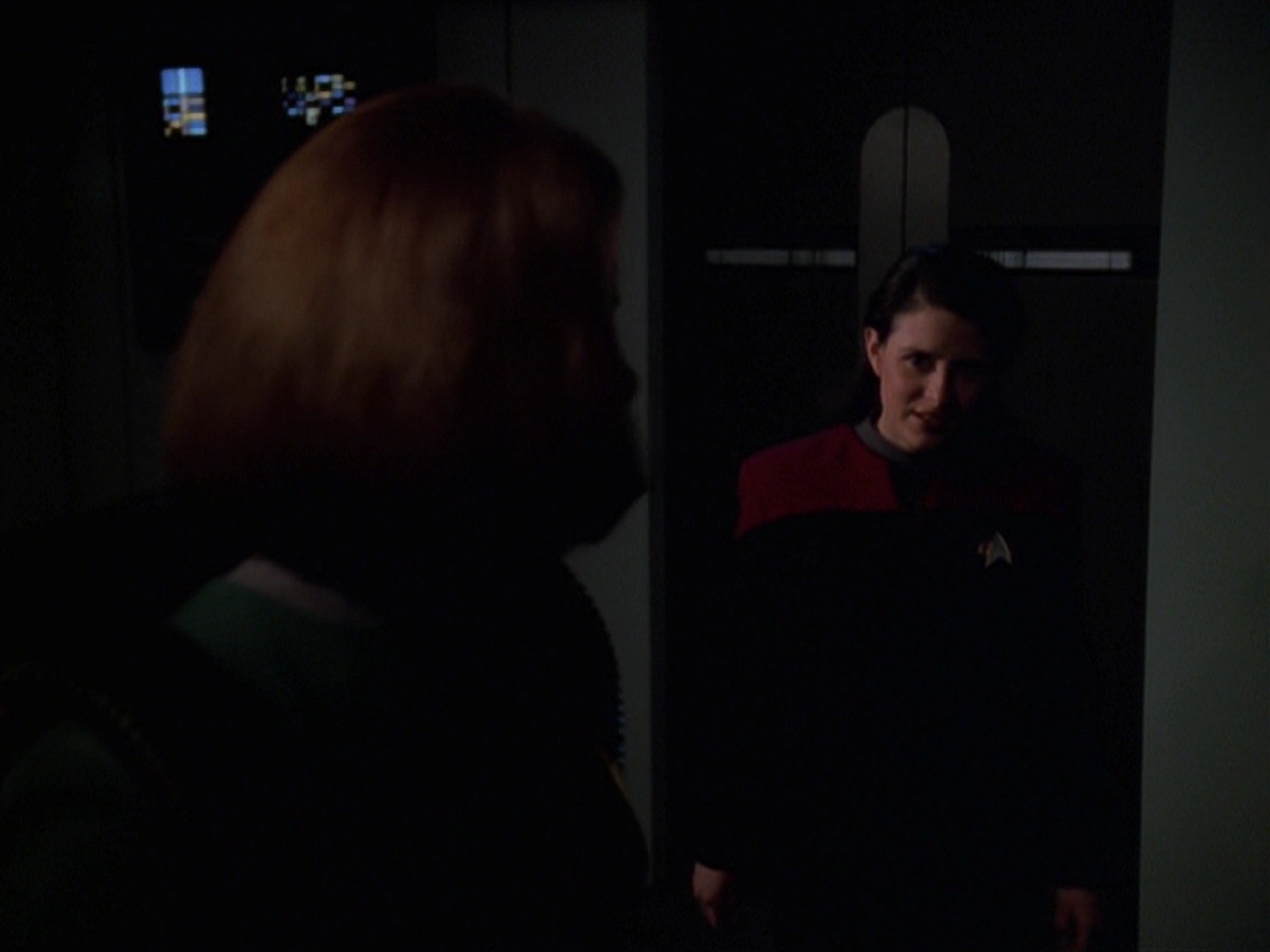 extant_StarTrek_VOY_7x20-AuthorAuthor_1189.jpg