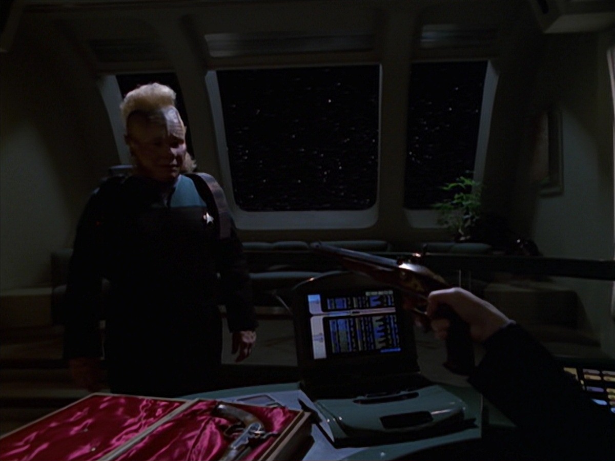 extant_StarTrek_VOY_7x20-AuthorAuthor_1205.jpg