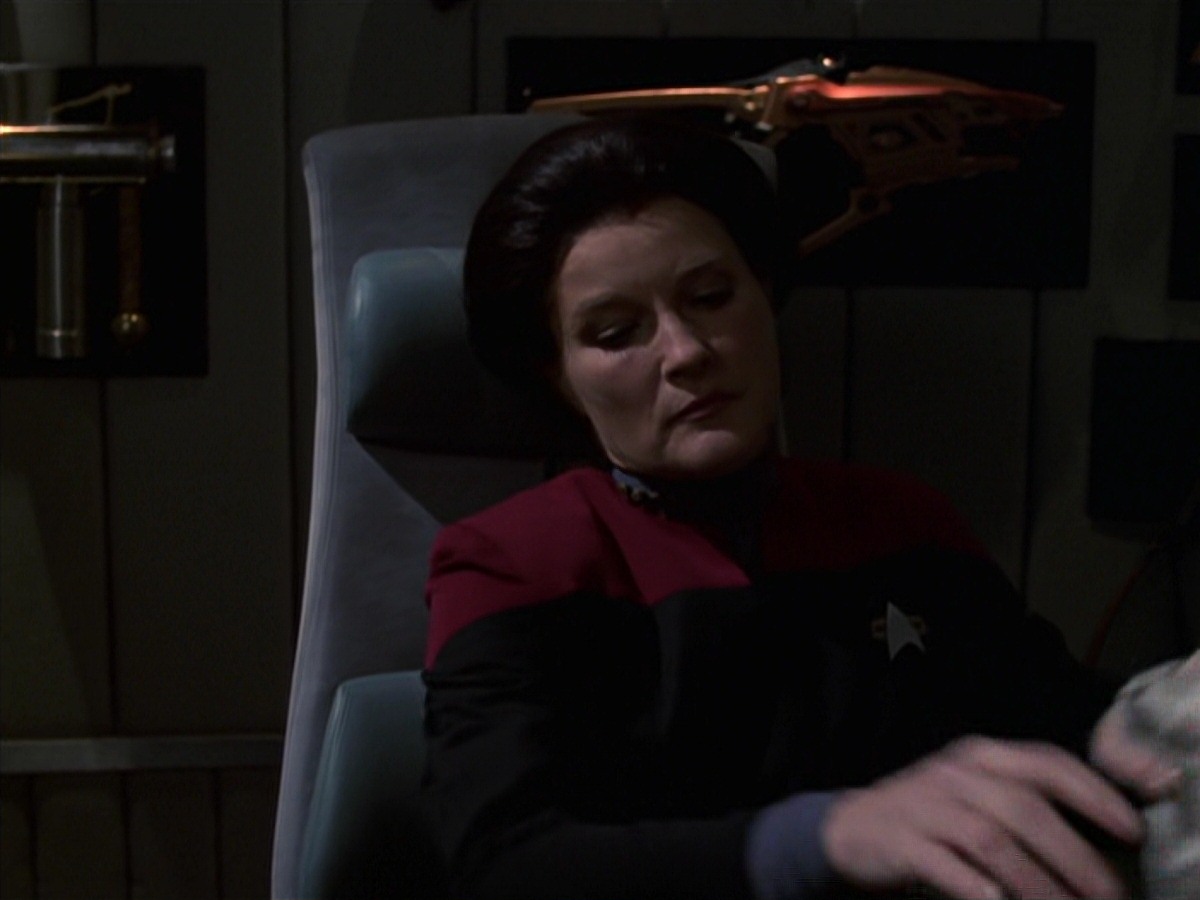 extant_StarTrek_VOY_7x20-AuthorAuthor_1212.jpg