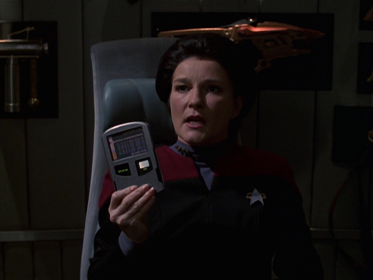 extant_StarTrek_VOY_7x20-AuthorAuthor_1214.jpg