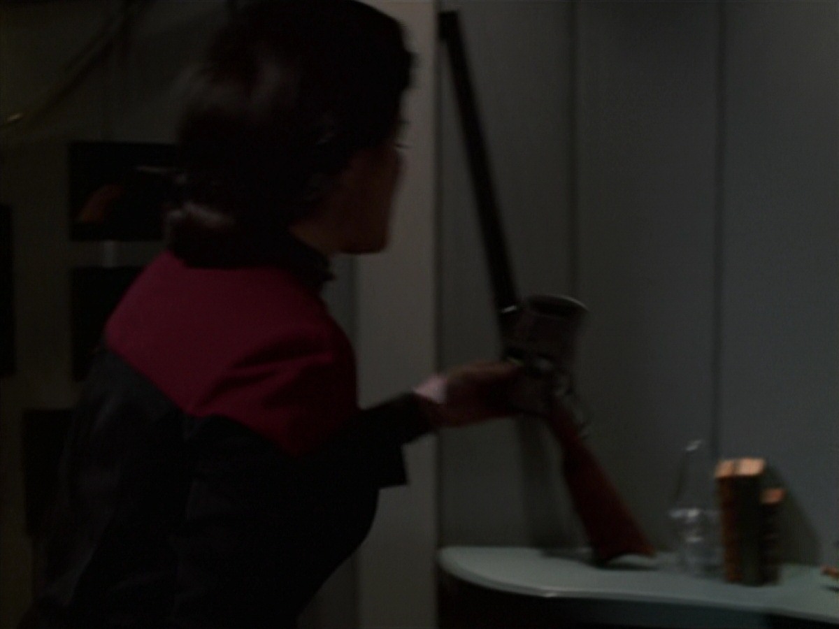 extant_StarTrek_VOY_7x20-AuthorAuthor_1220.jpg
