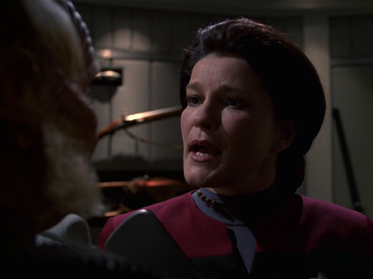 extant_StarTrek_VOY_7x20-AuthorAuthor_1245.jpg