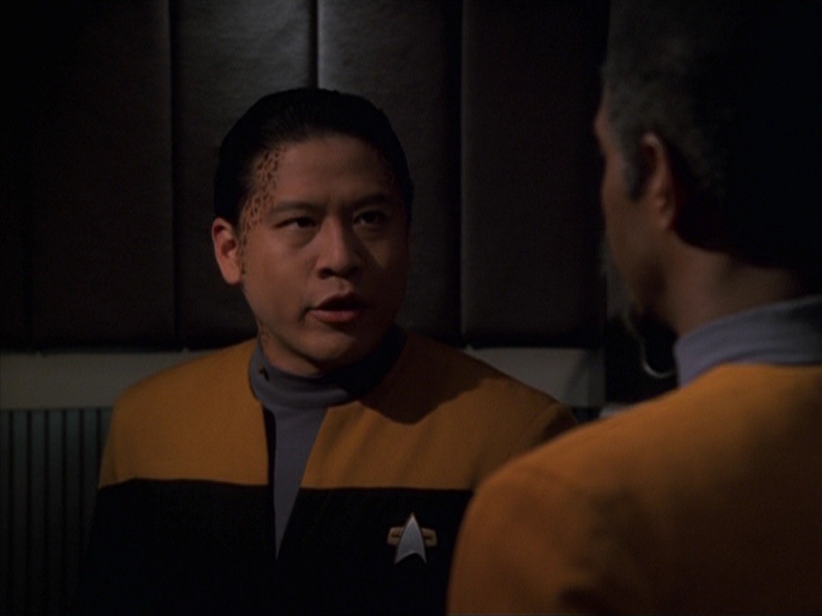 extant_StarTrek_VOY_7x20-AuthorAuthor_1337.jpg