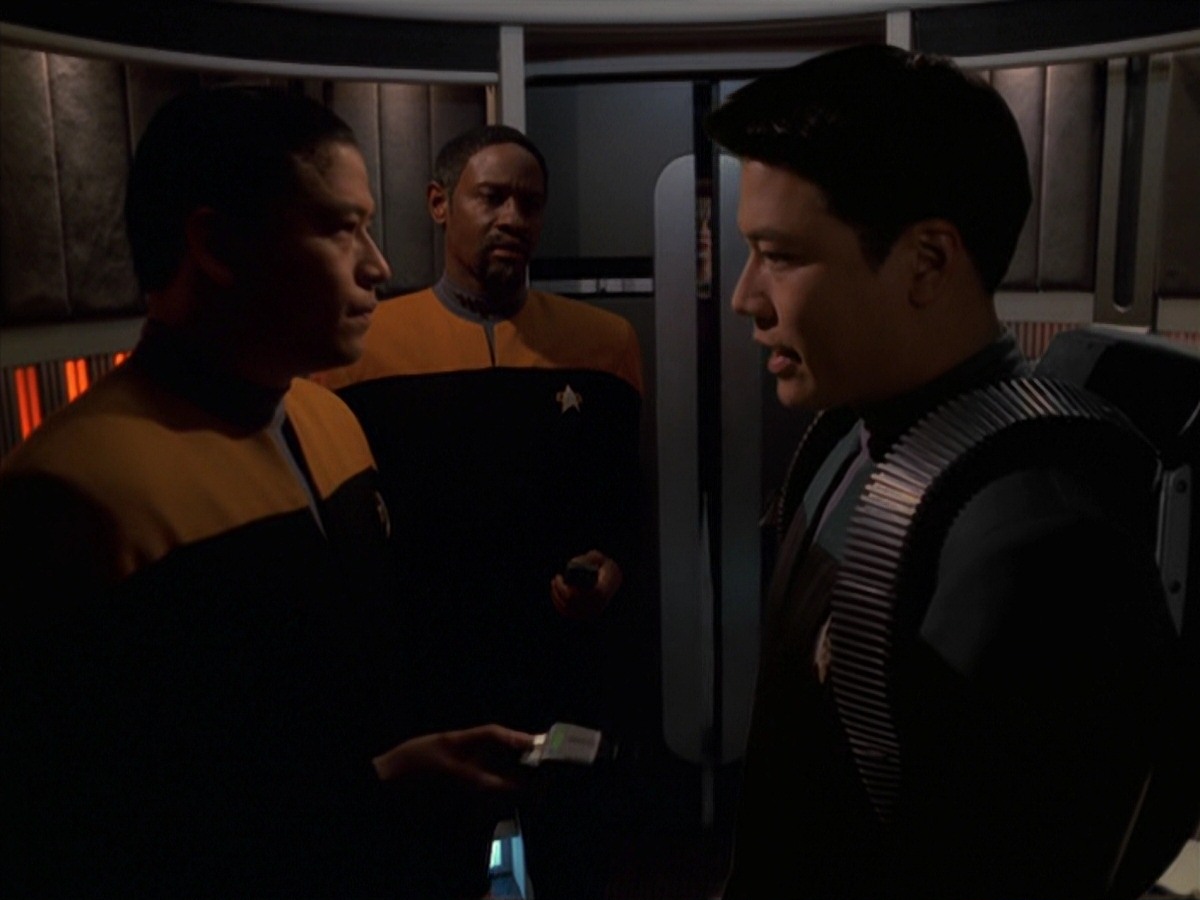 extant_StarTrek_VOY_7x20-AuthorAuthor_1345.jpg