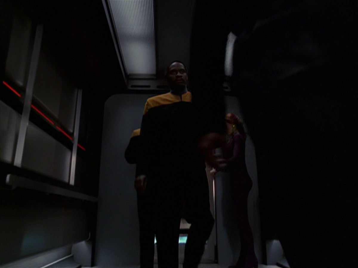 extant_StarTrek_VOY_7x20-AuthorAuthor_1387.jpg