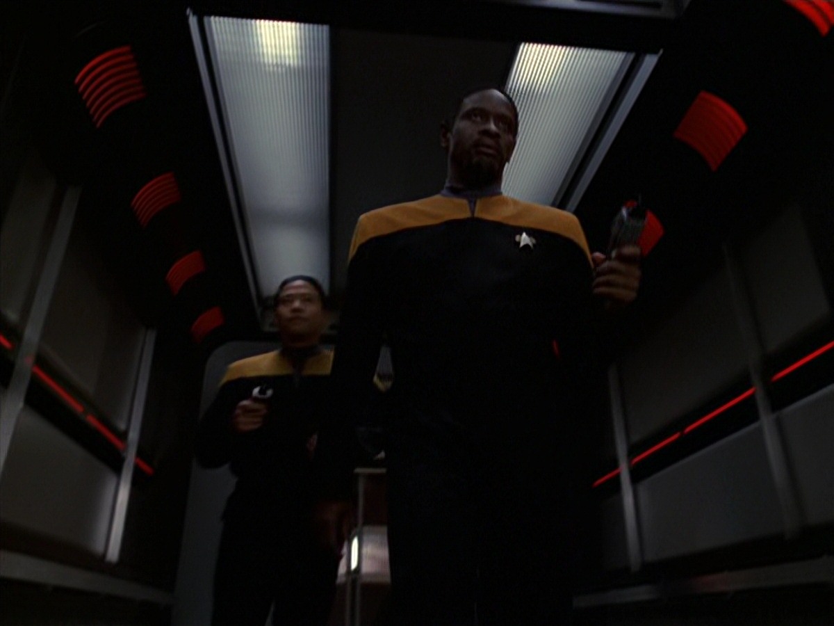 extant_StarTrek_VOY_7x20-AuthorAuthor_1388.jpg