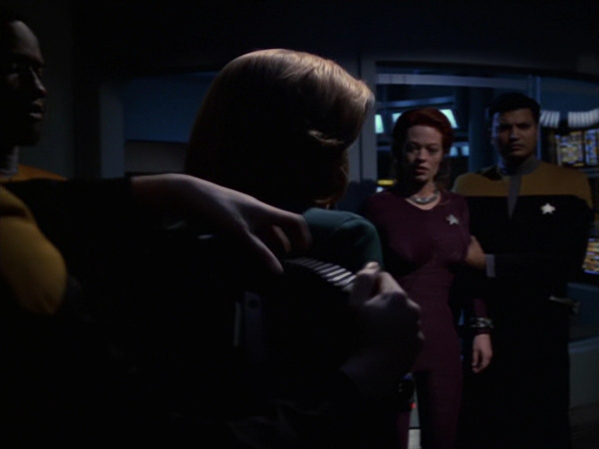 extant_StarTrek_VOY_7x20-AuthorAuthor_1411.jpg