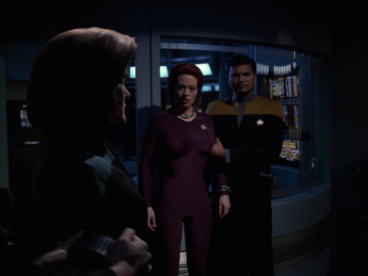 extant_StarTrek_VOY_7x20-AuthorAuthor_1413.jpg