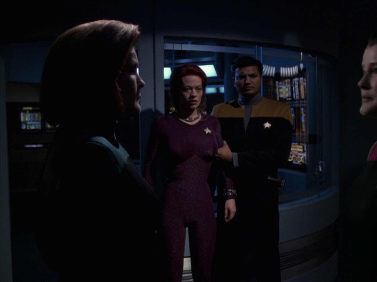 extant_StarTrek_VOY_7x20-AuthorAuthor_1417.jpg