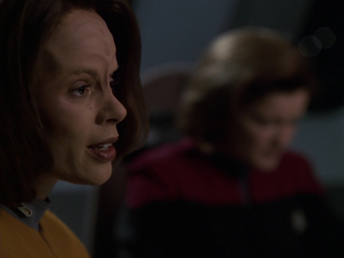 extant_StarTrek_VOY_7x20-AuthorAuthor_1550.jpg