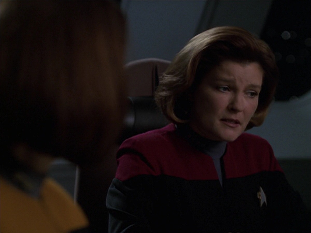 extant_StarTrek_VOY_7x20-AuthorAuthor_1598.jpg