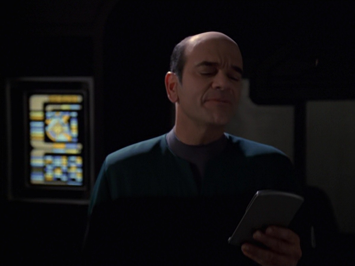 extant_StarTrek_VOY_7x20-AuthorAuthor_1886.jpg