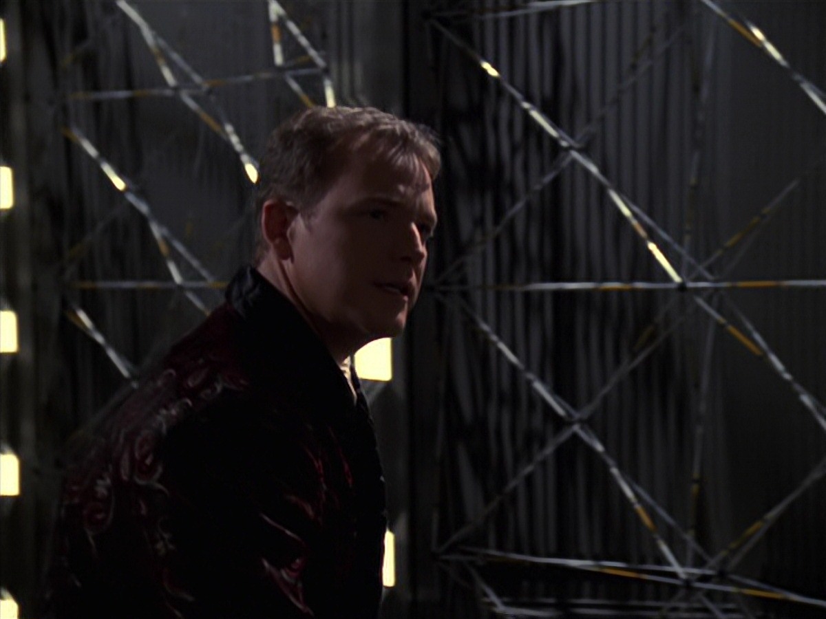 extant_StarTrek_VOY_7x20-AuthorAuthor_1910.jpg