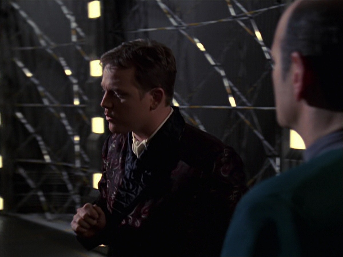 extant_StarTrek_VOY_7x20-AuthorAuthor_1915.jpg