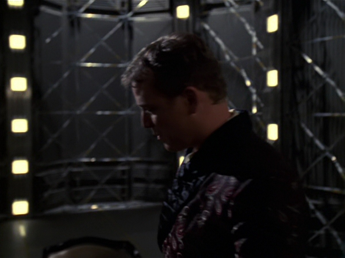 extant_StarTrek_VOY_7x20-AuthorAuthor_1937.jpg