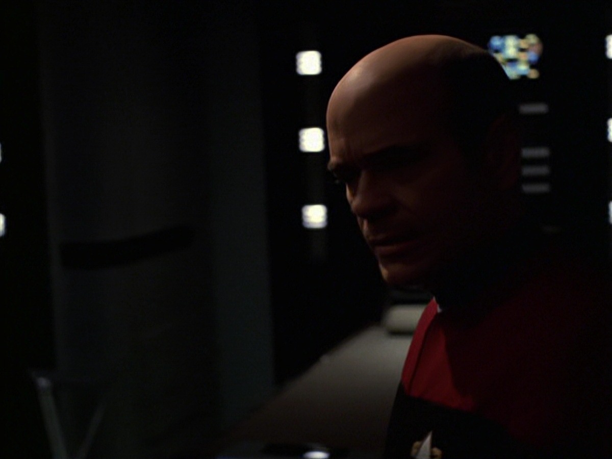extant_StarTrek_VOY_7x20-AuthorAuthor_1946.jpg