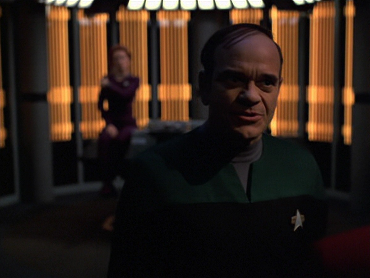 extant_StarTrek_VOY_7x20-AuthorAuthor_1959.jpg
