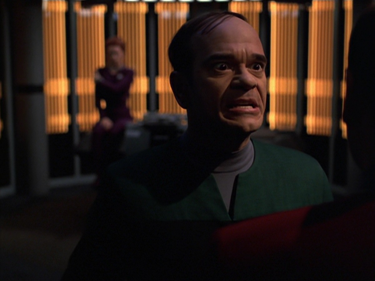 extant_StarTrek_VOY_7x20-AuthorAuthor_1967.jpg