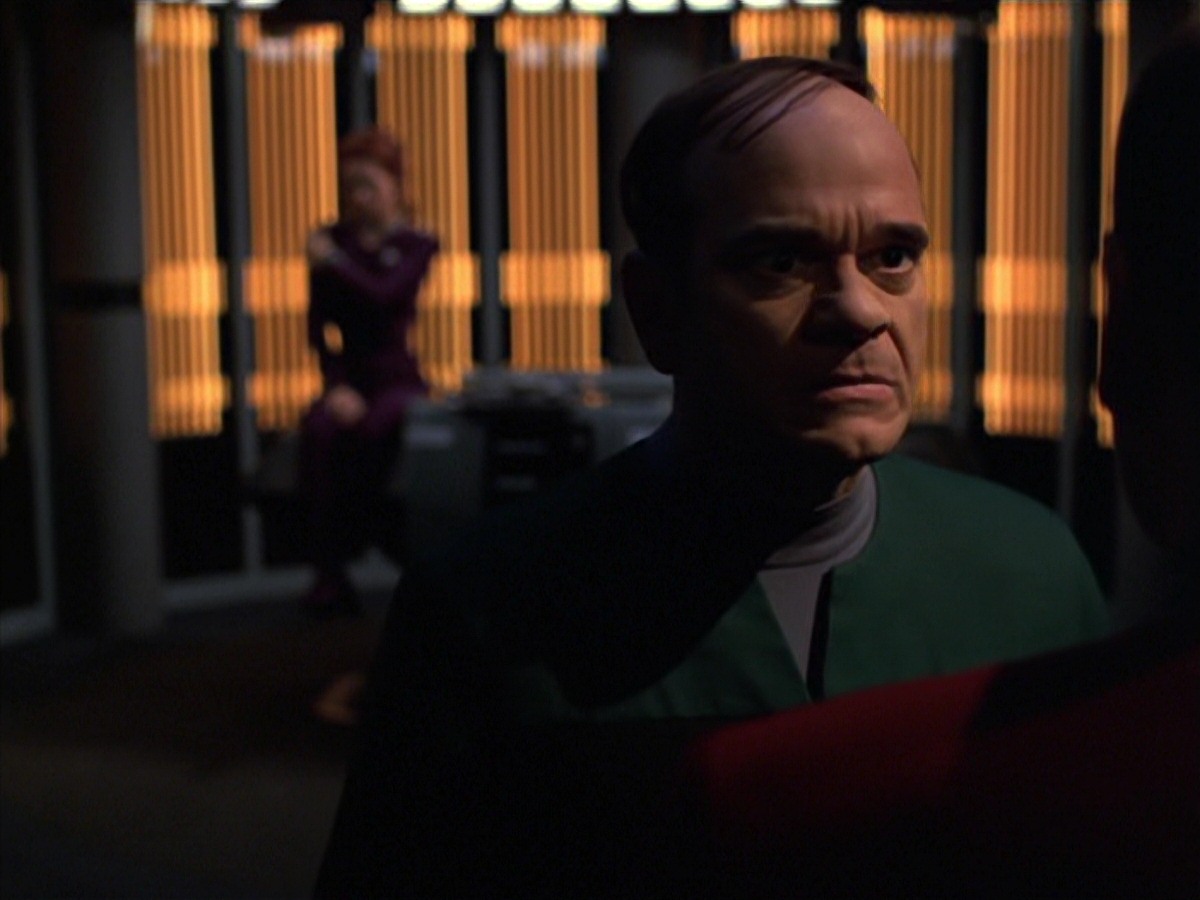 extant_StarTrek_VOY_7x20-AuthorAuthor_1971.jpg