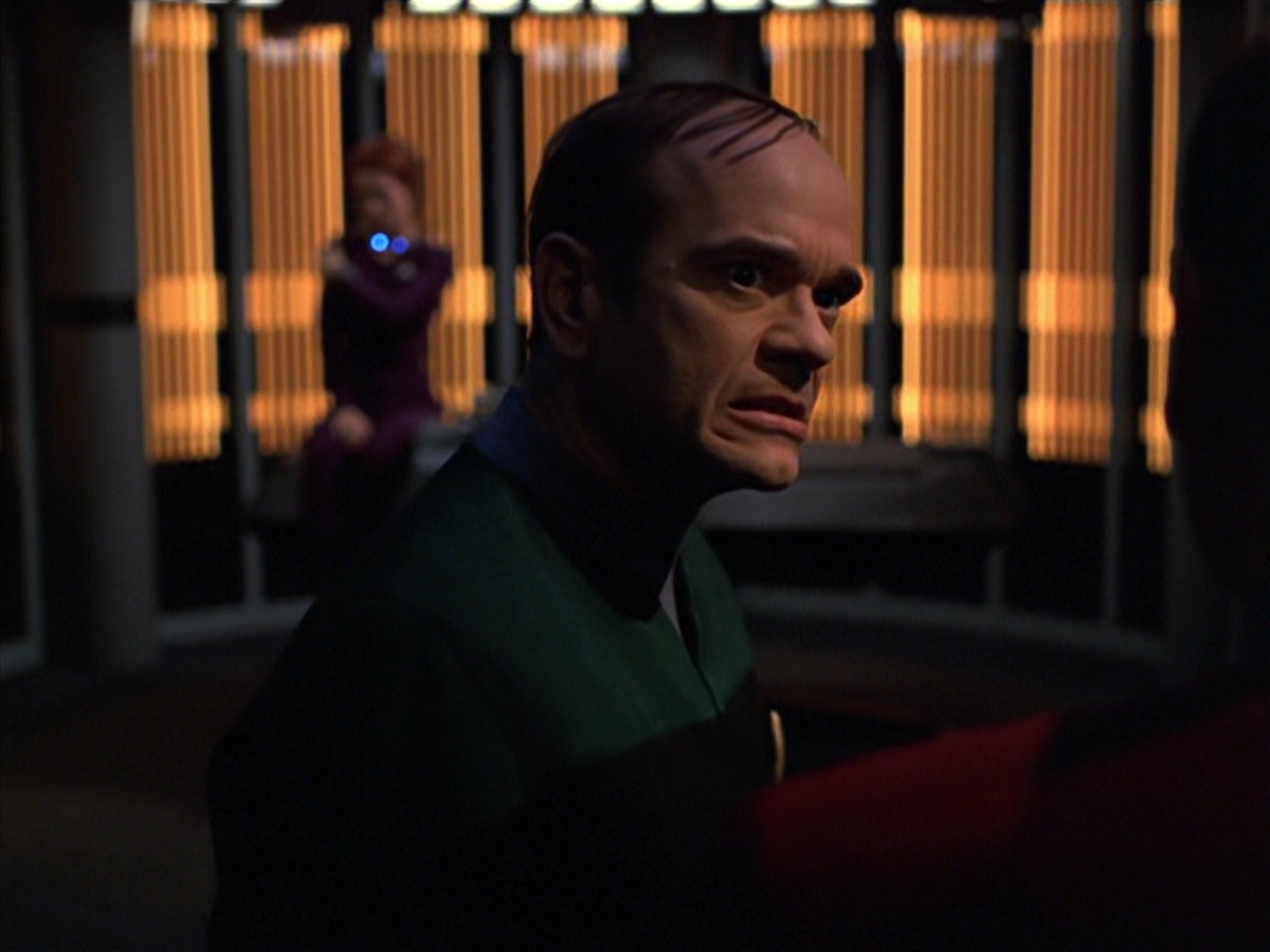 extant_StarTrek_VOY_7x20-AuthorAuthor_1972.jpg