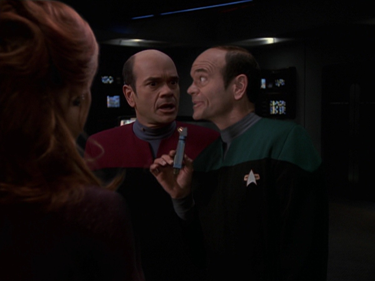 extant_StarTrek_VOY_7x20-AuthorAuthor_2017.jpg