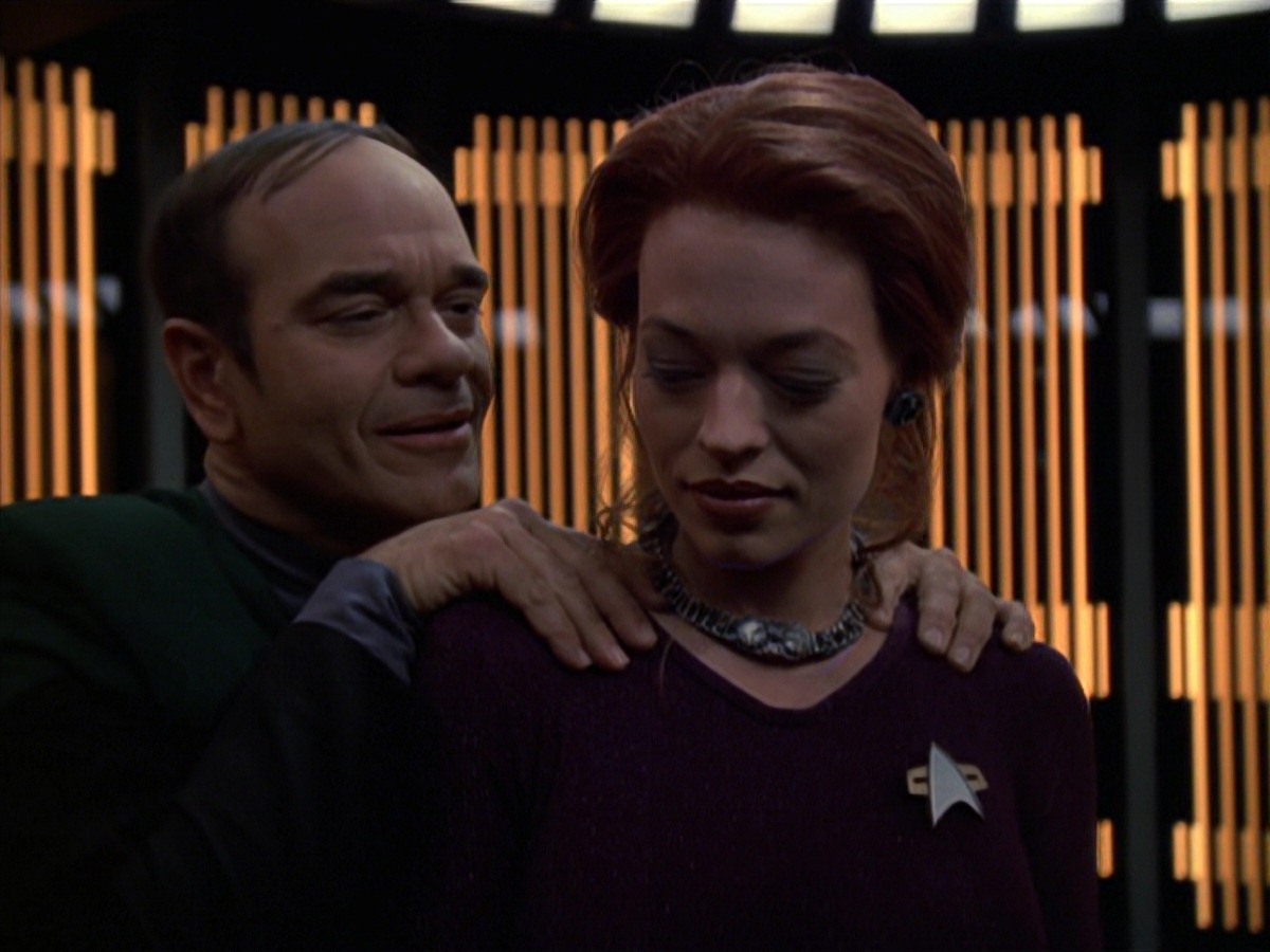 extant_StarTrek_VOY_7x20-AuthorAuthor_2029.jpg