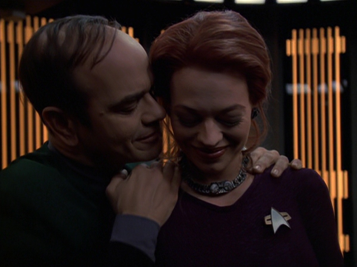 extant_StarTrek_VOY_7x20-AuthorAuthor_2031.jpg