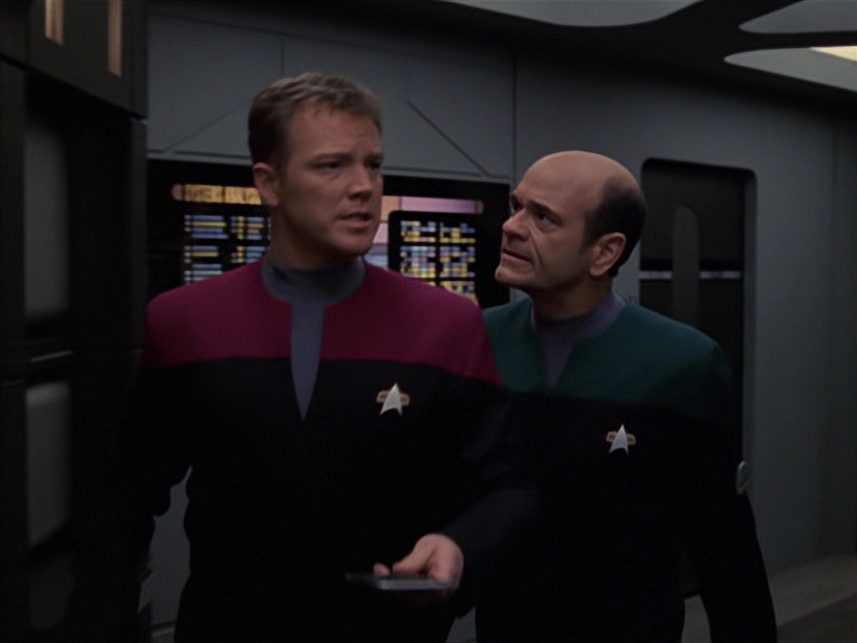 extant_StarTrek_VOY_7x20-AuthorAuthor_2047.jpg