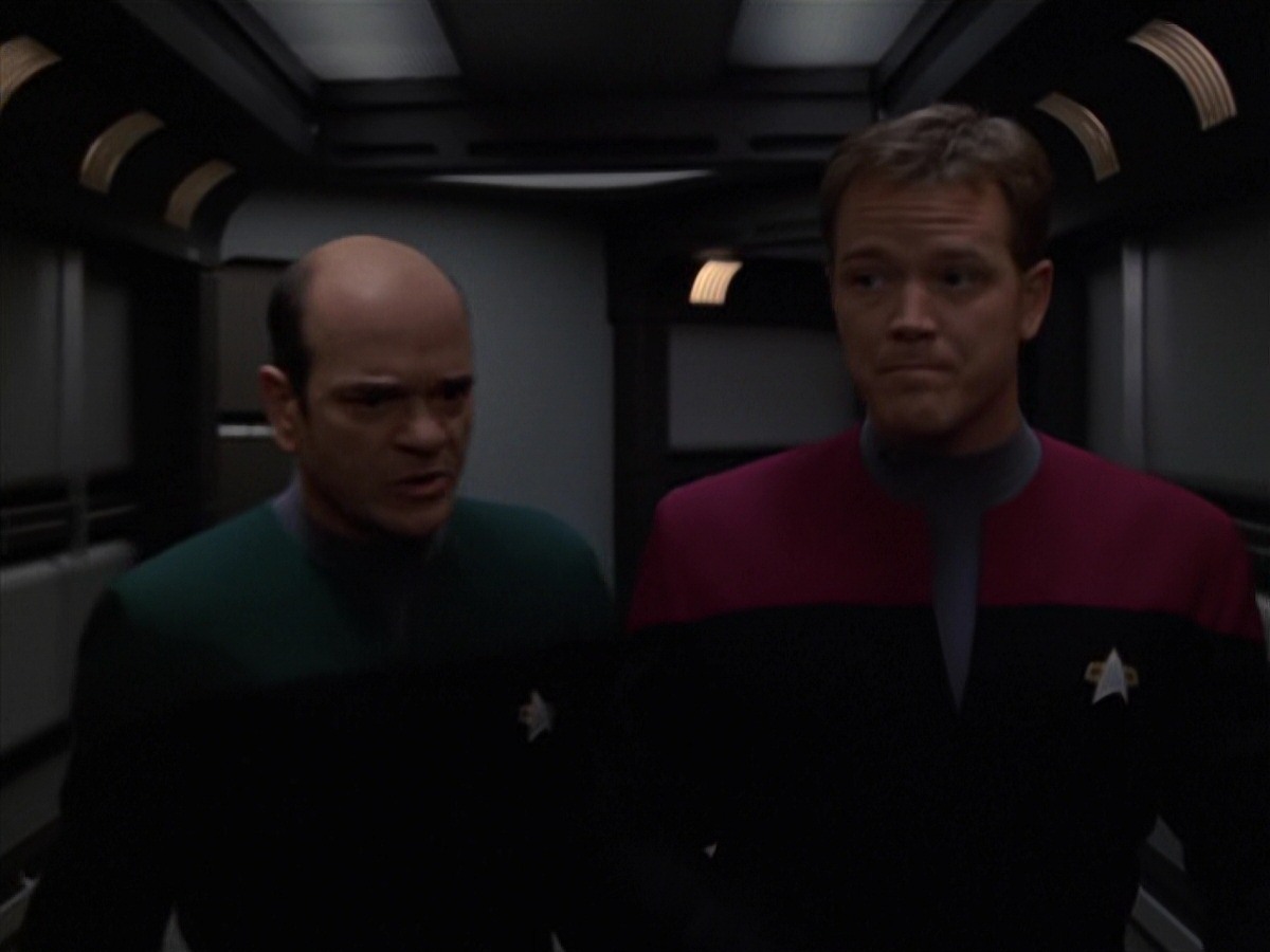 extant_StarTrek_VOY_7x20-AuthorAuthor_2057.jpg