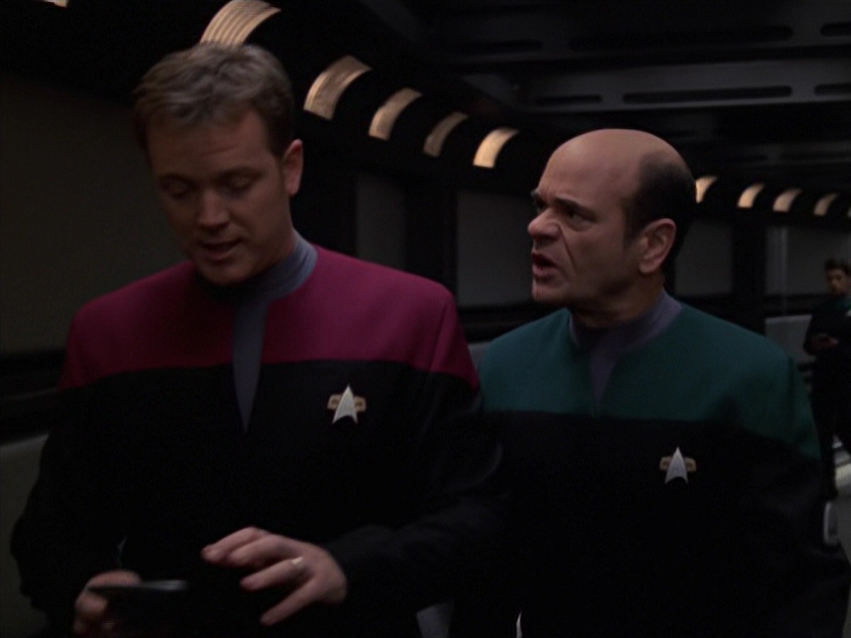 extant_StarTrek_VOY_7x20-AuthorAuthor_2064.jpg