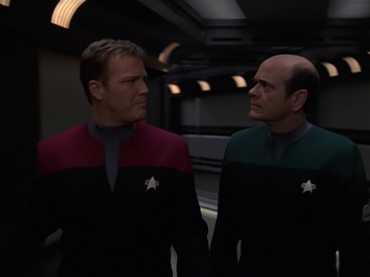 extant_StarTrek_VOY_7x20-AuthorAuthor_2085.jpg
