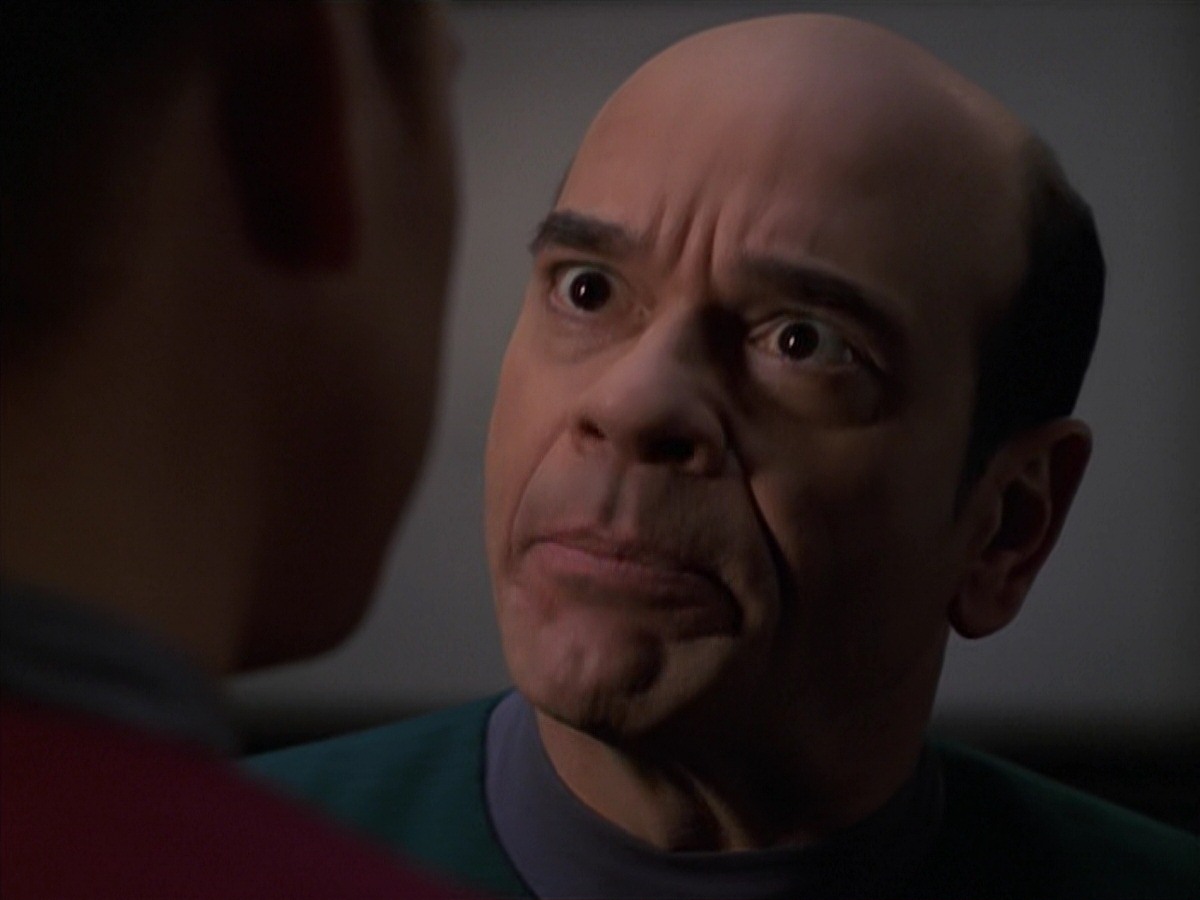 extant_StarTrek_VOY_7x20-AuthorAuthor_2095.jpg
