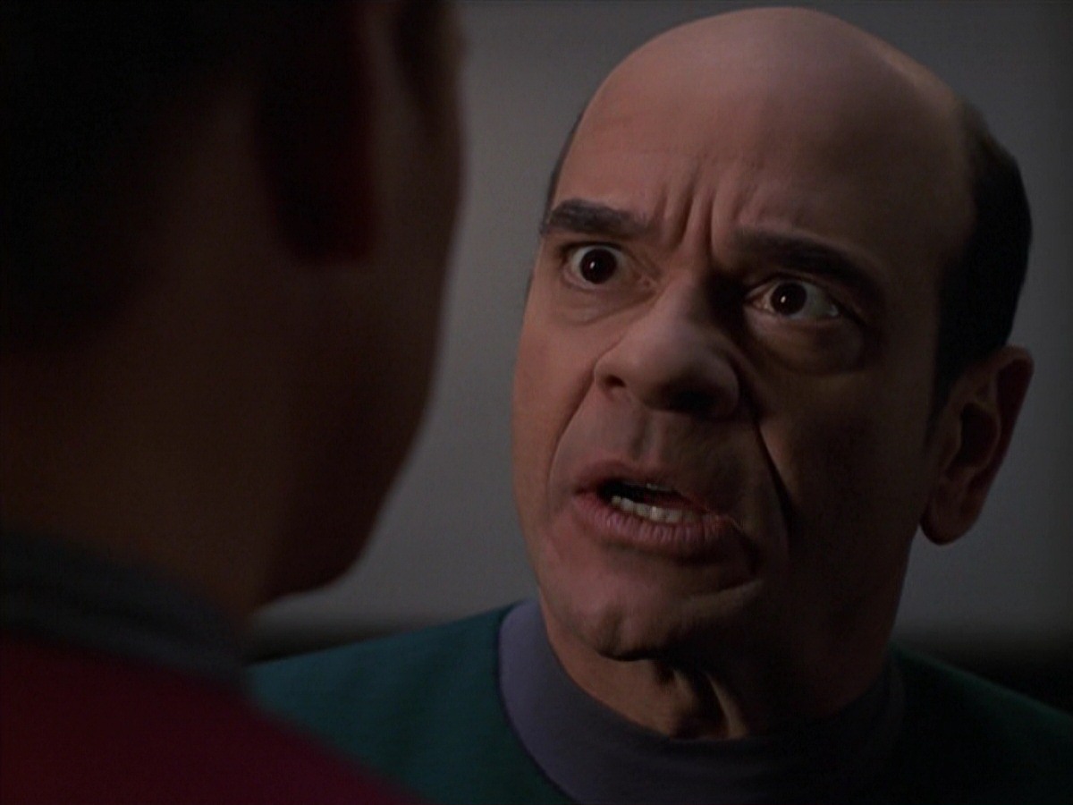 extant_StarTrek_VOY_7x20-AuthorAuthor_2098.jpg
