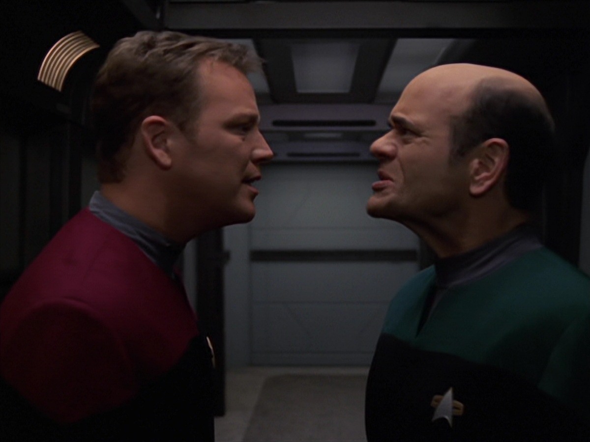 extant_StarTrek_VOY_7x20-AuthorAuthor_2116.jpg