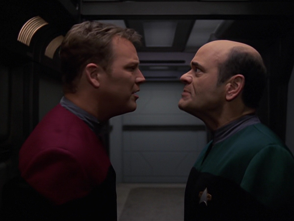 extant_StarTrek_VOY_7x20-AuthorAuthor_2125.jpg